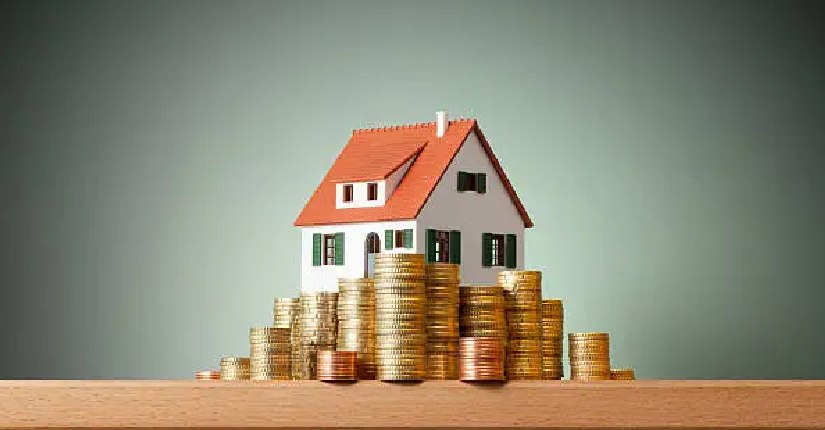 Investing in Real Estate is the Safest Opportunity in 2025,’ featuring visuals of houses, graphs, and icons illustrating key benefits such as tangible assets, steady appreciation, rental income, and inflation protection.